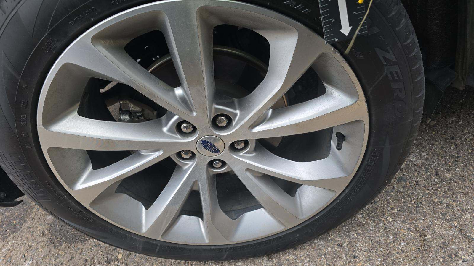 2023 Ford Explorer Platinum AWD