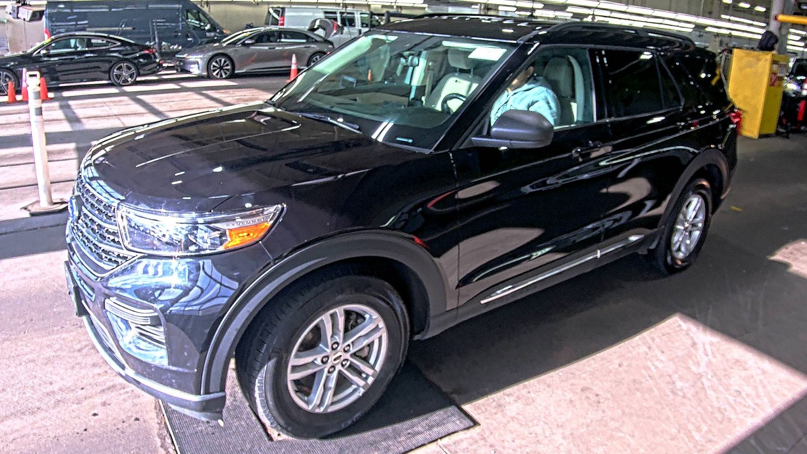 2024 Ford Explorer XLT AWD