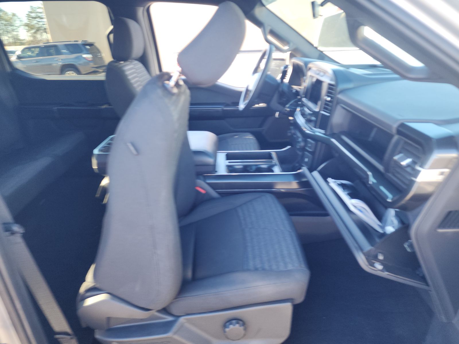 2022 Ford F-150 XL RWD