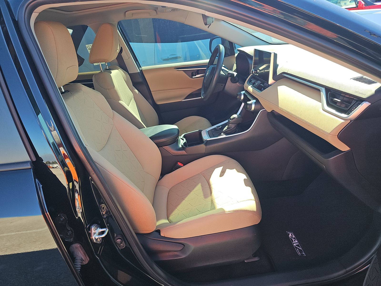 2024 Toyota RAV4 Hybrid XLE AWD