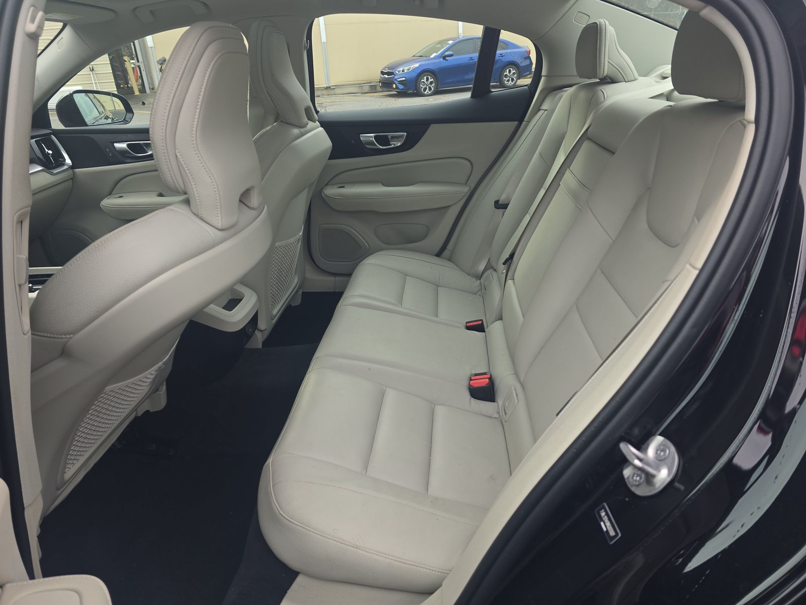 2024 Volvo S60 B5 Core AWD