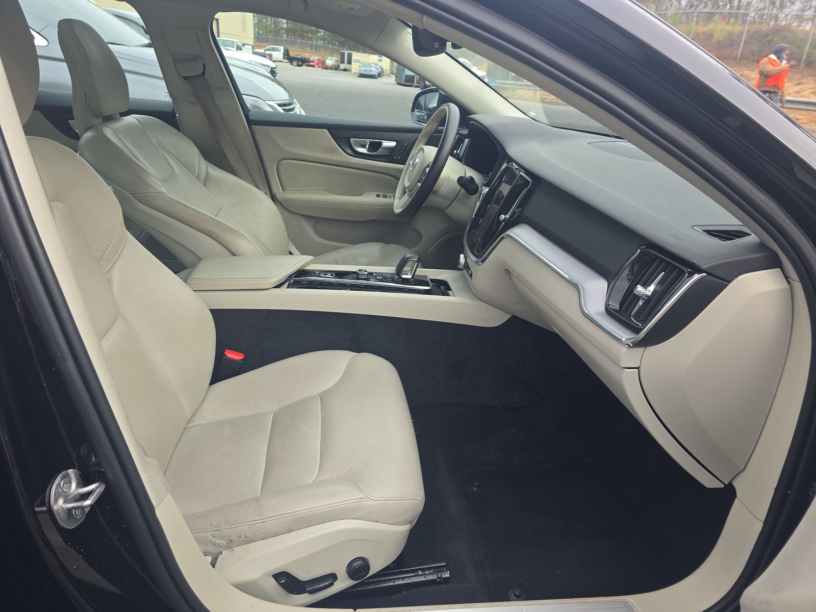 2024 Volvo S60 B5 Core AWD