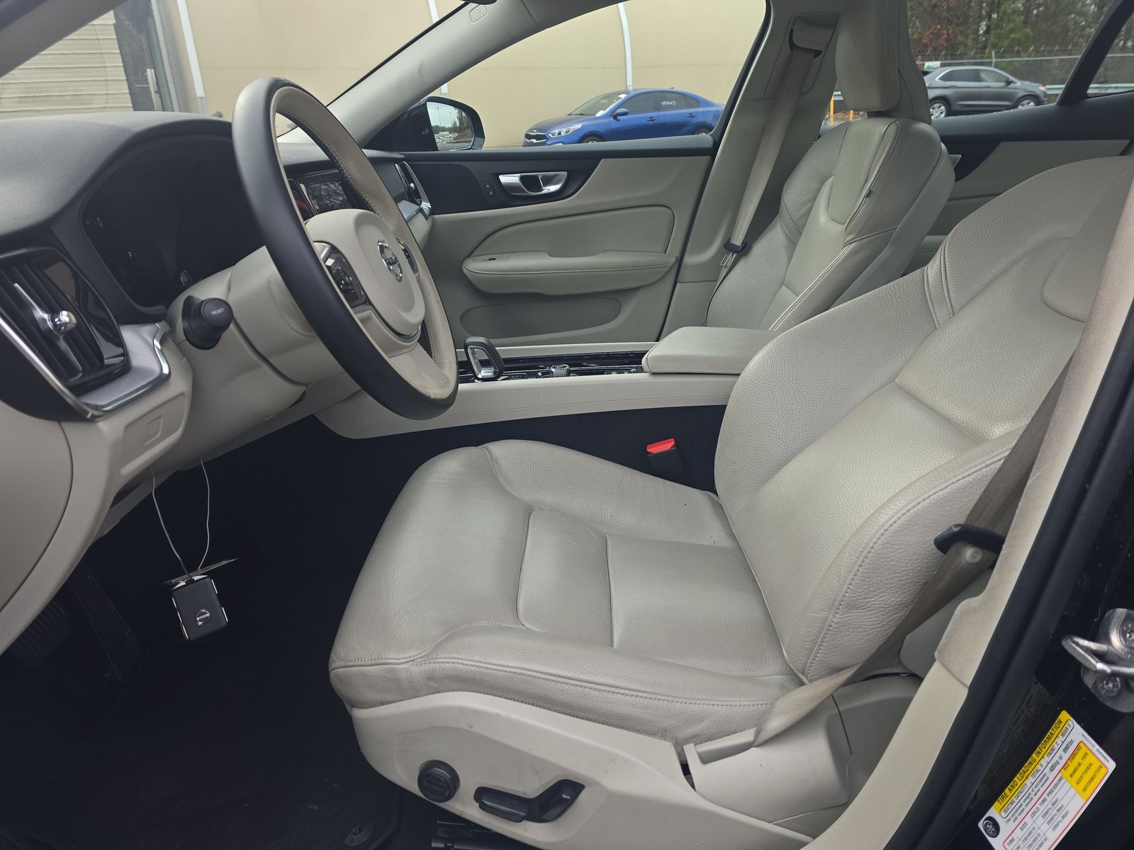 2024 Volvo S60 B5 Core AWD