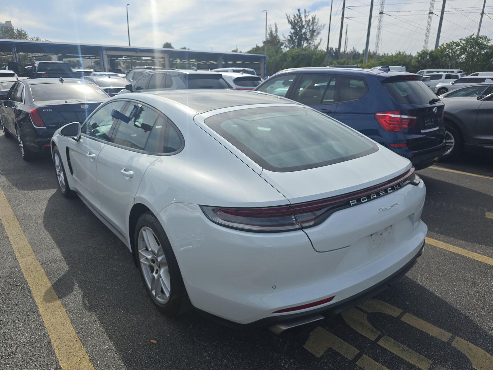 2022 Porsche Panamera Base RWD