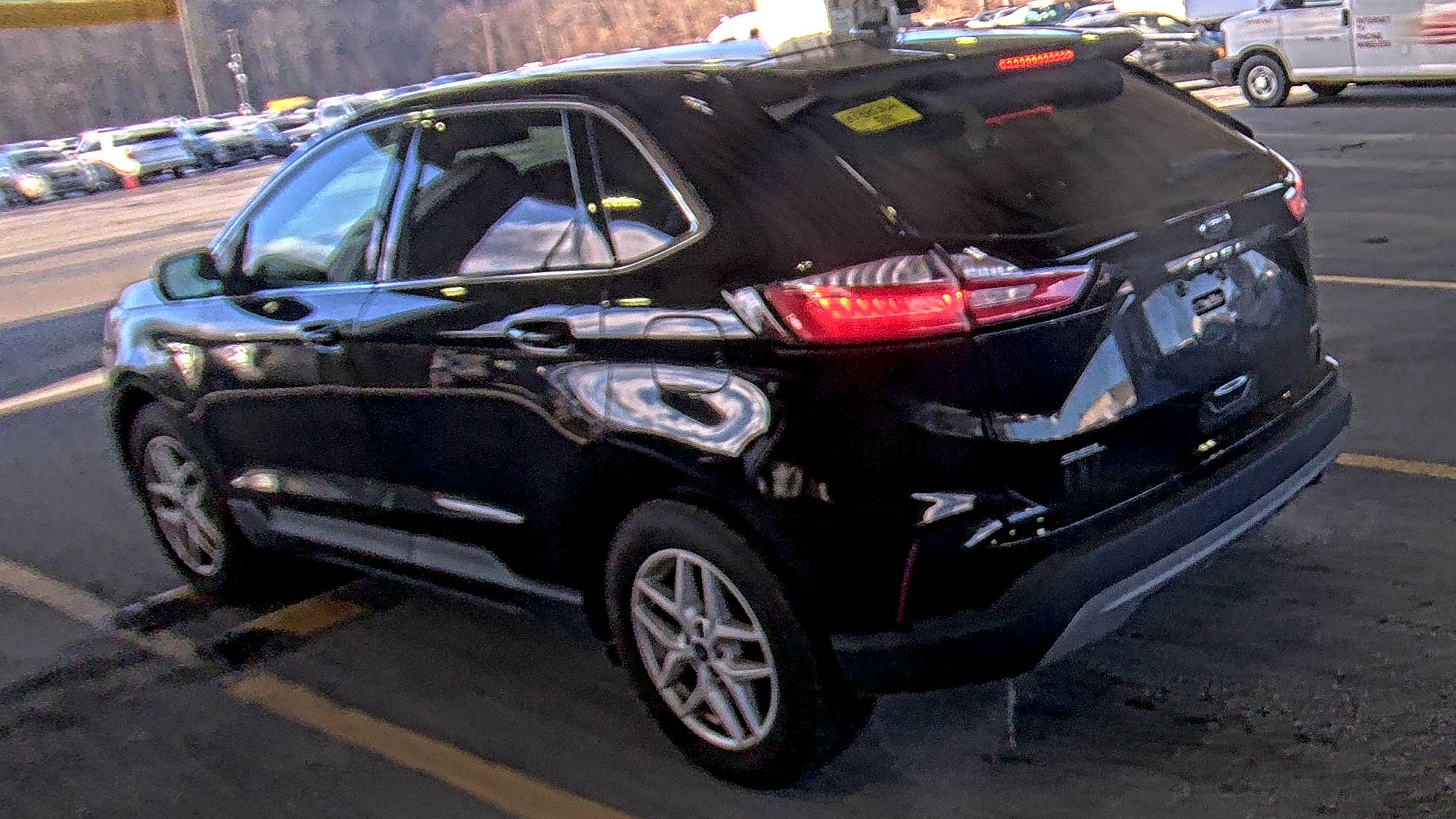 2022 Ford Edge SEL AWD