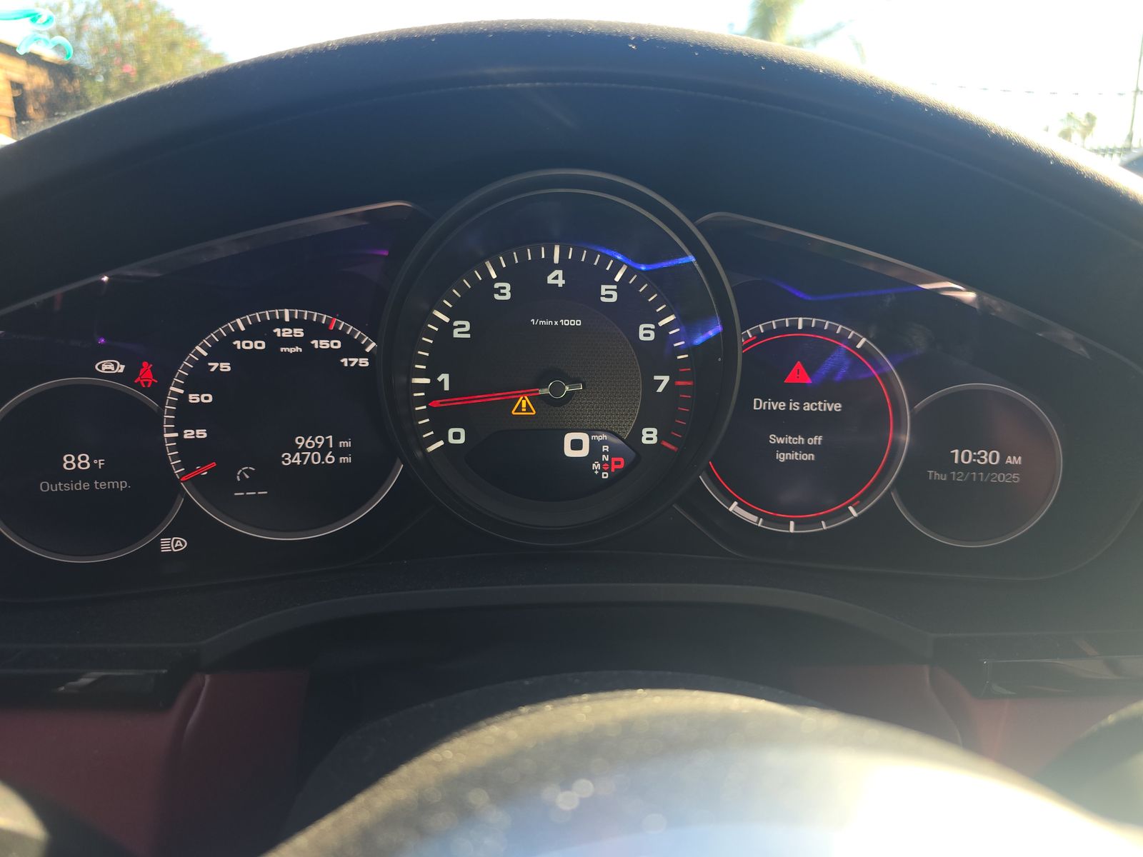 2022 Porsche Cayenne Platinum Edition AWD