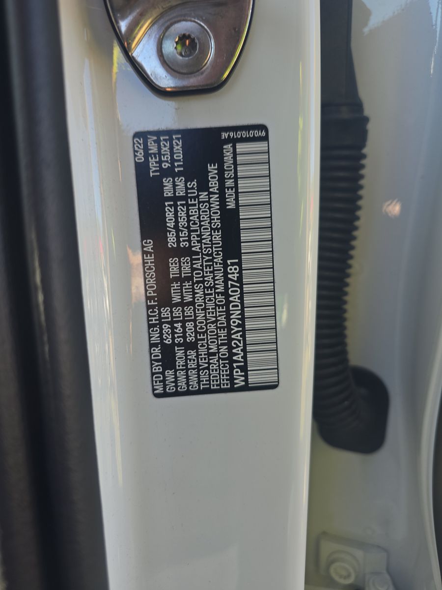 2022 Porsche Cayenne Platinum Edition AWD