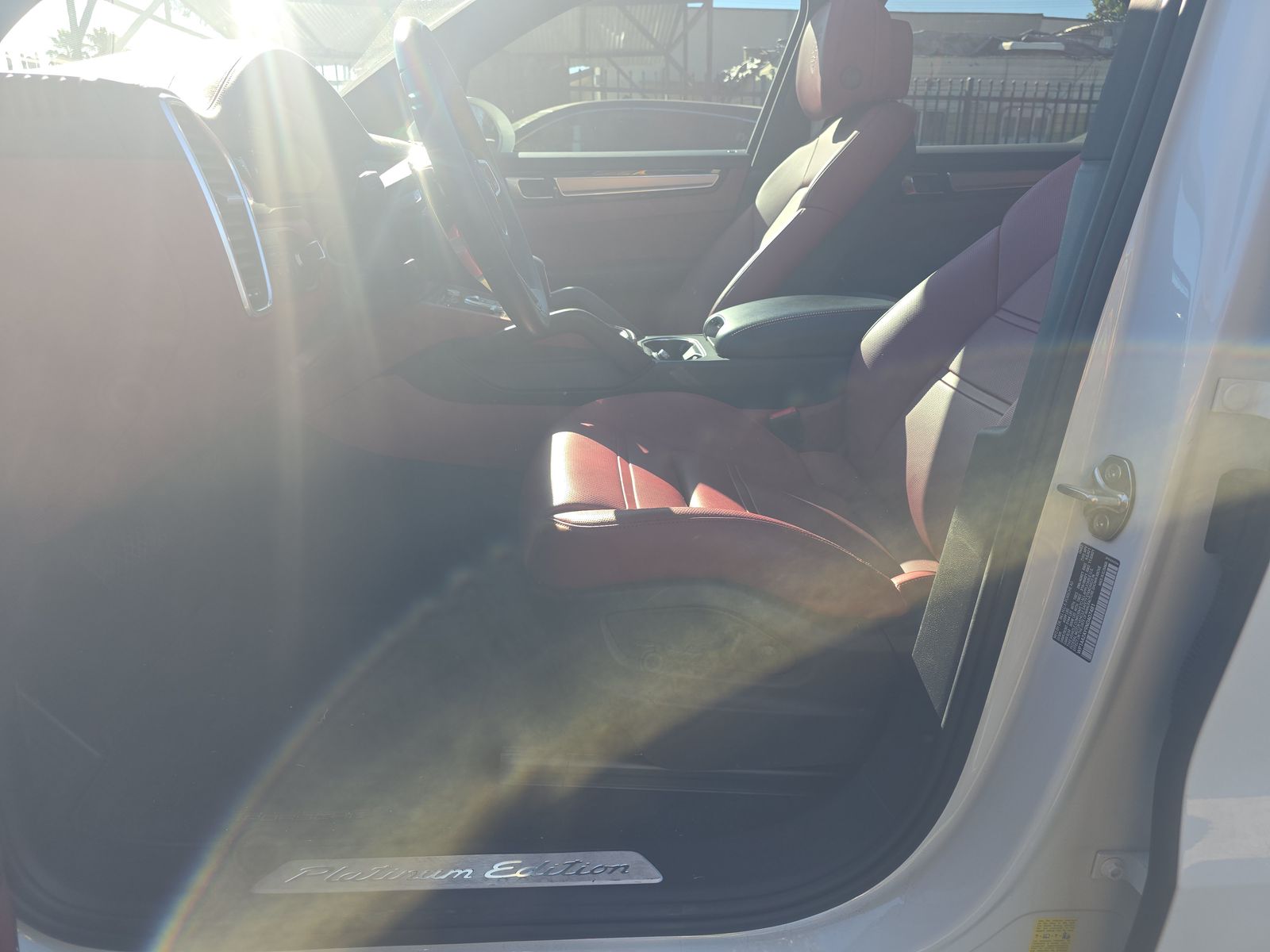 2022 Porsche Cayenne Platinum Edition AWD