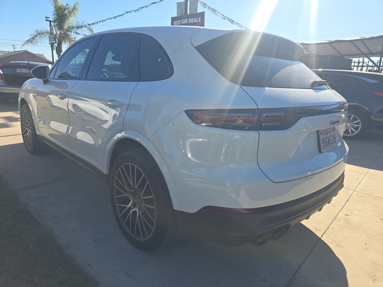 2022 Porsche Cayenne Platinum Edition AWD