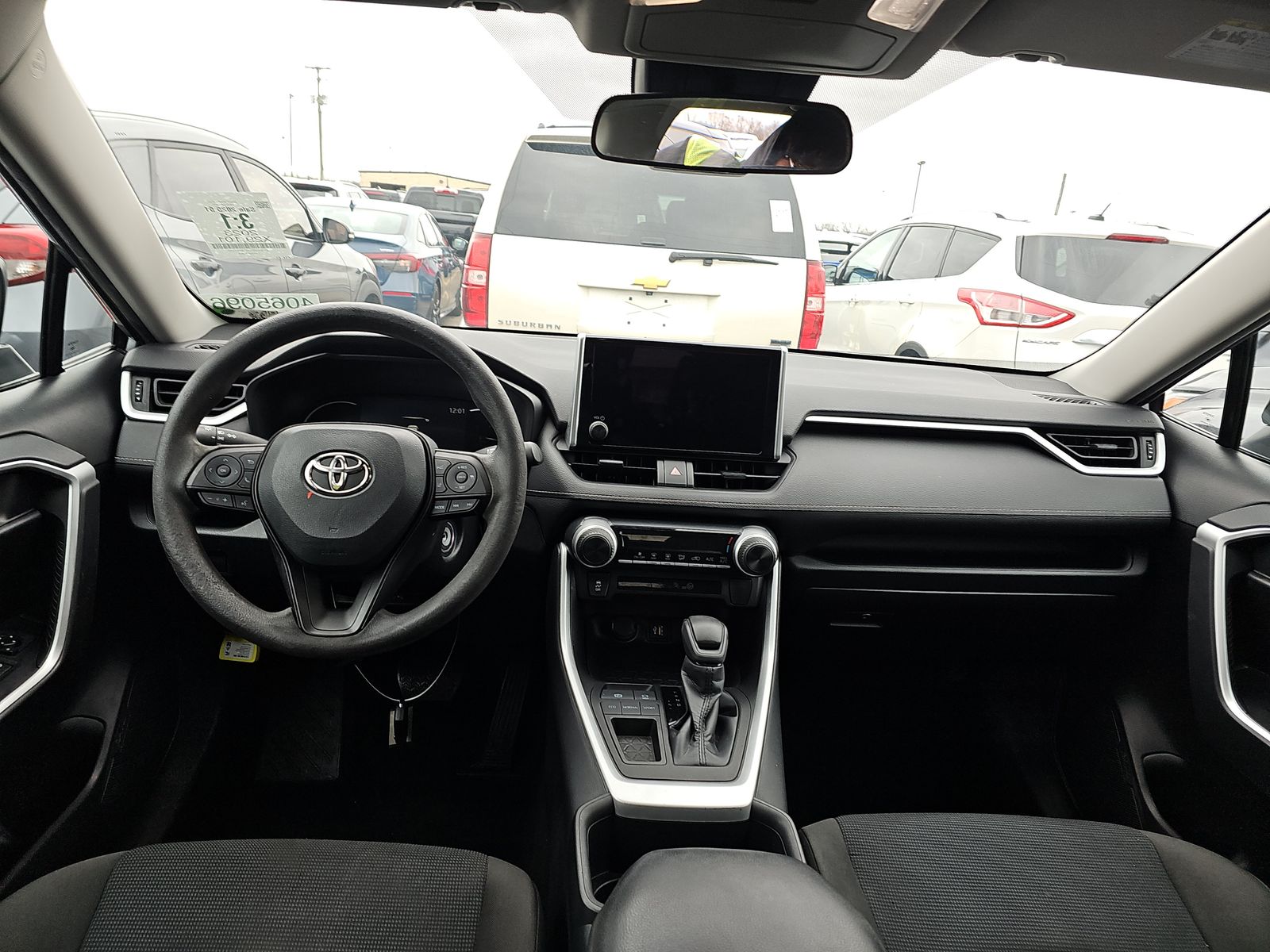 2023 Toyota RAV4 LE FWD