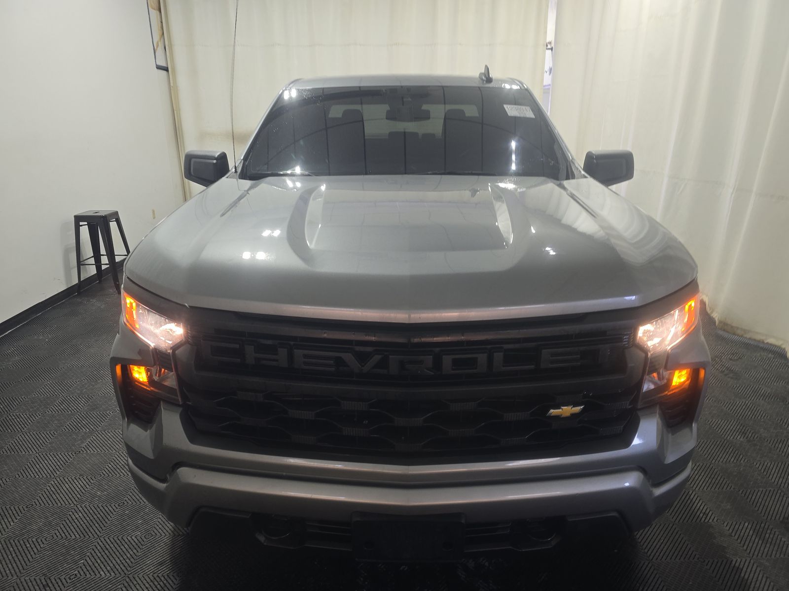 2023 Chevrolet Silverado 1500 Custom AWD