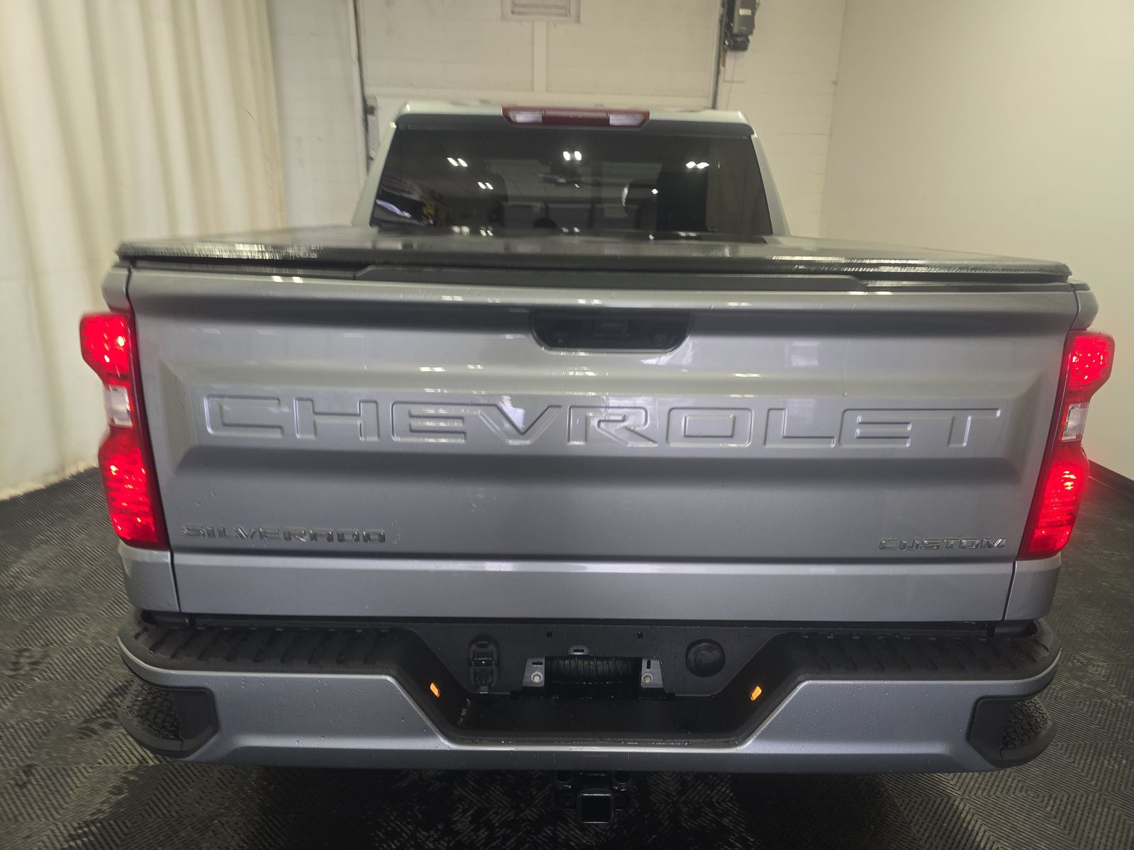 2023 Chevrolet Silverado 1500 Custom AWD