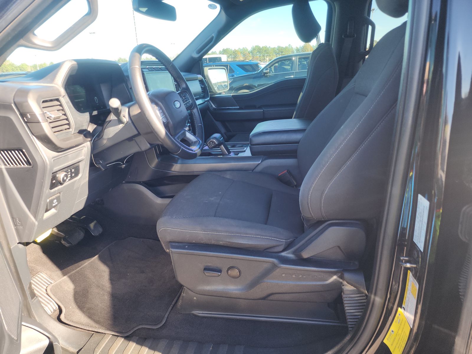 2024 Ford F-150 XLT AWD