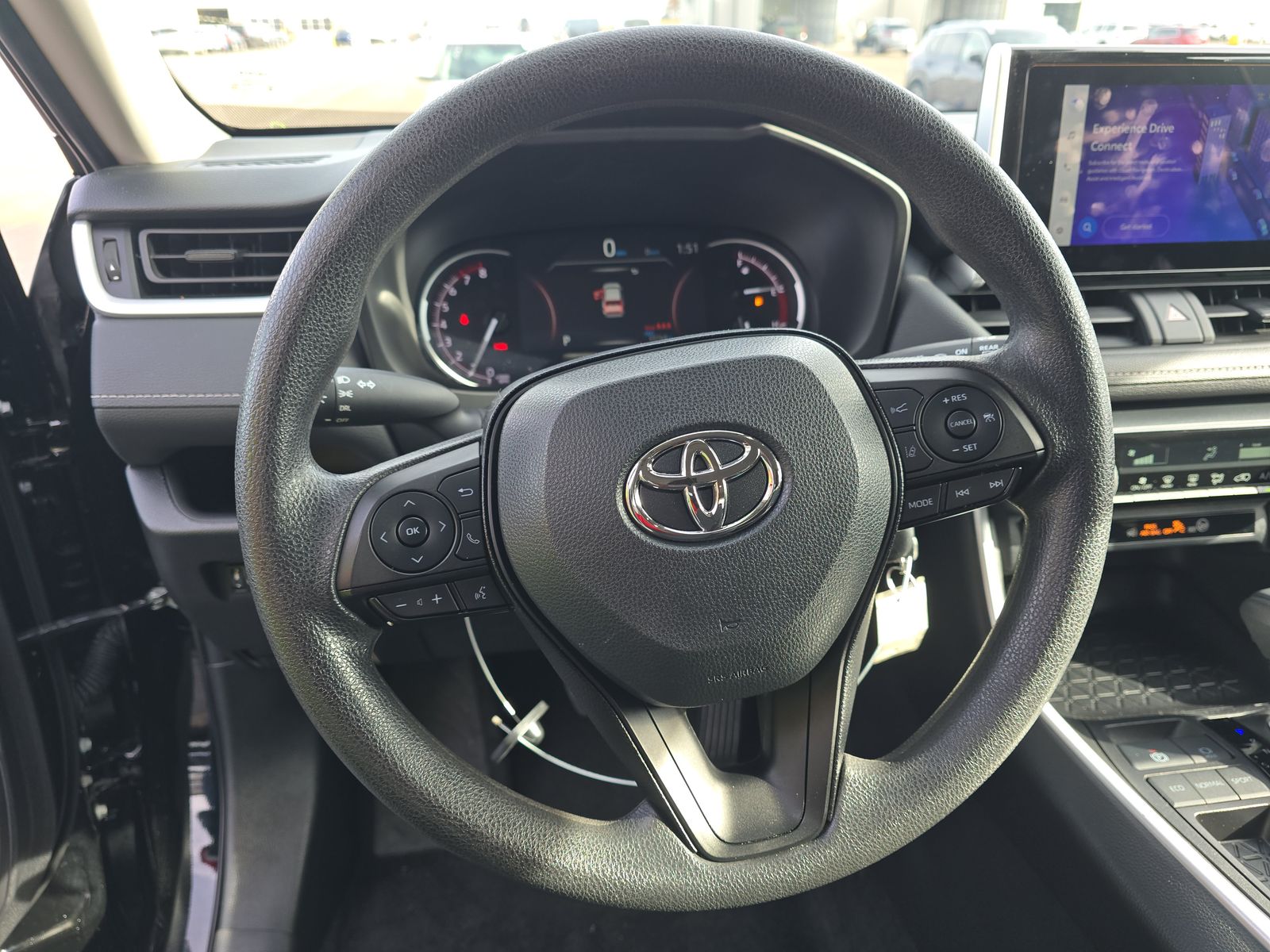 2024 Toyota RAV4 LE FWD