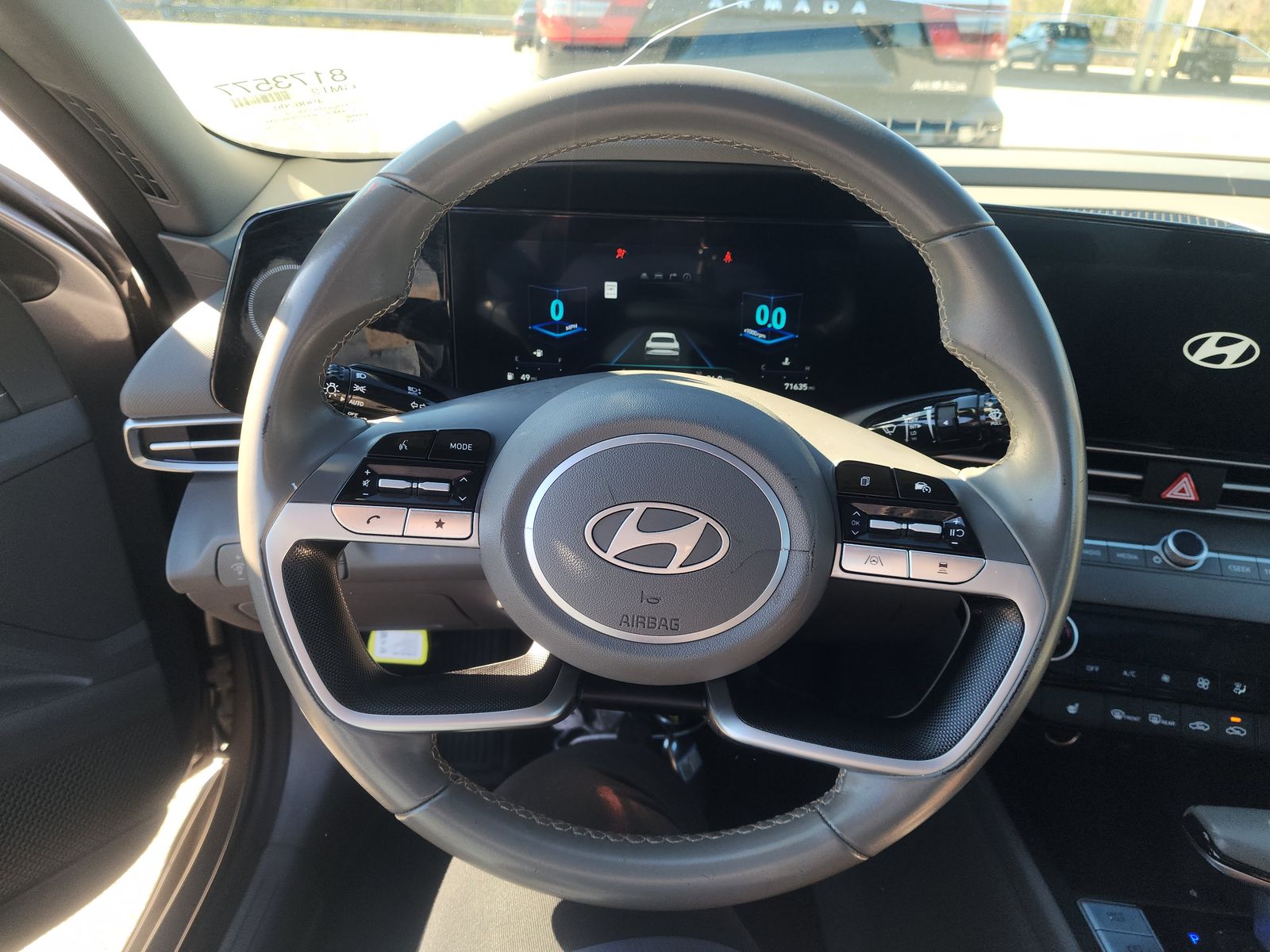 2024 Hyundai Elantra SEL FWD