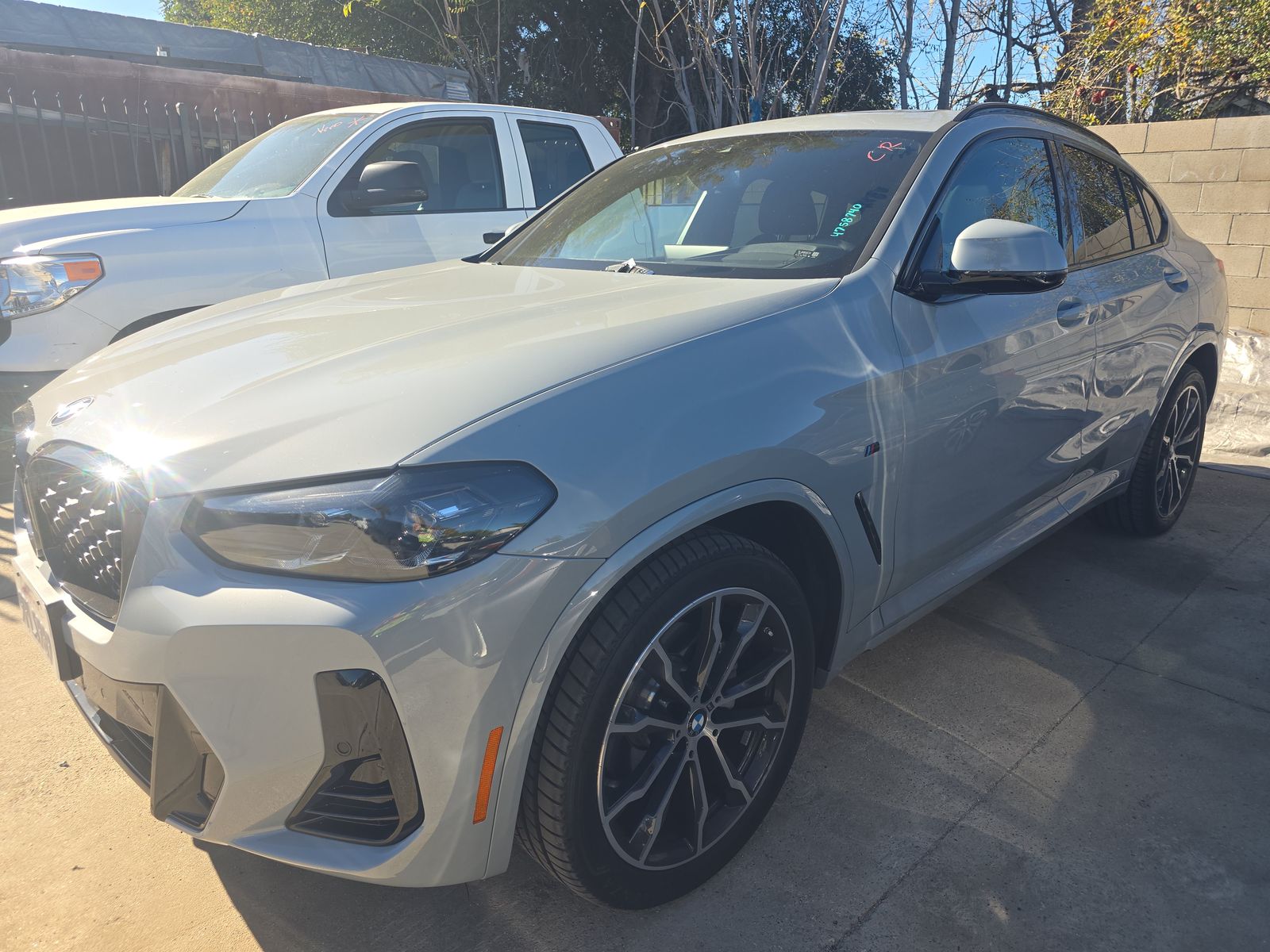 2025 BMW X4 xDrive30i AWD