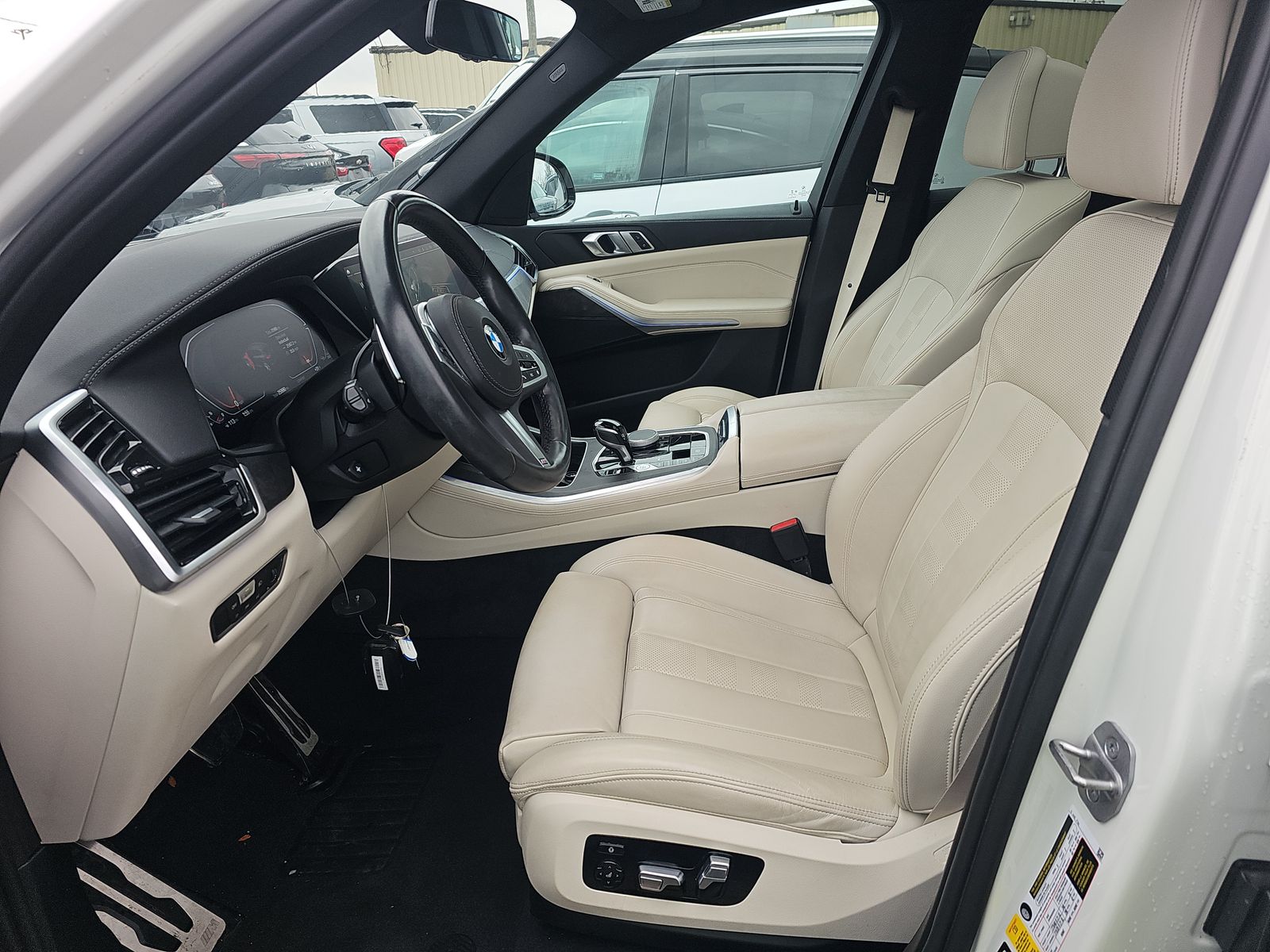 2022 BMW X5 xDrive40i AWD