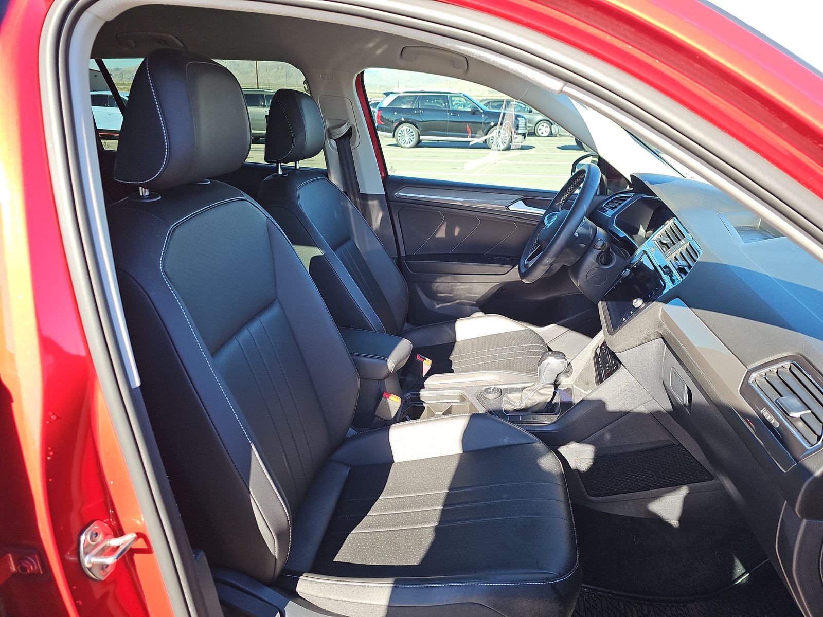 2022 Volkswagen Tiguan 2.0T SE AWD