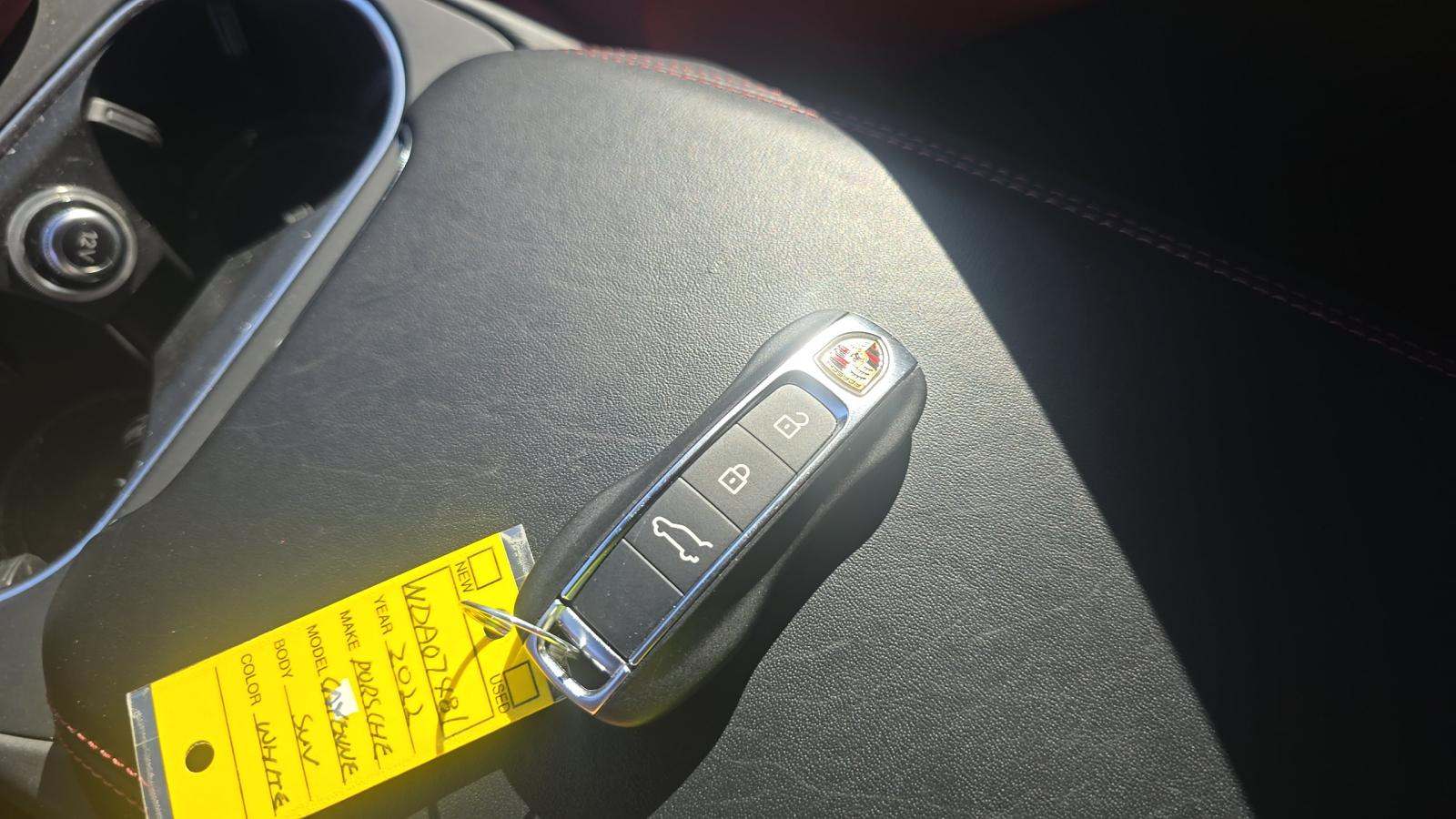 2022 Porsche Cayenne Platinum Edition AWD