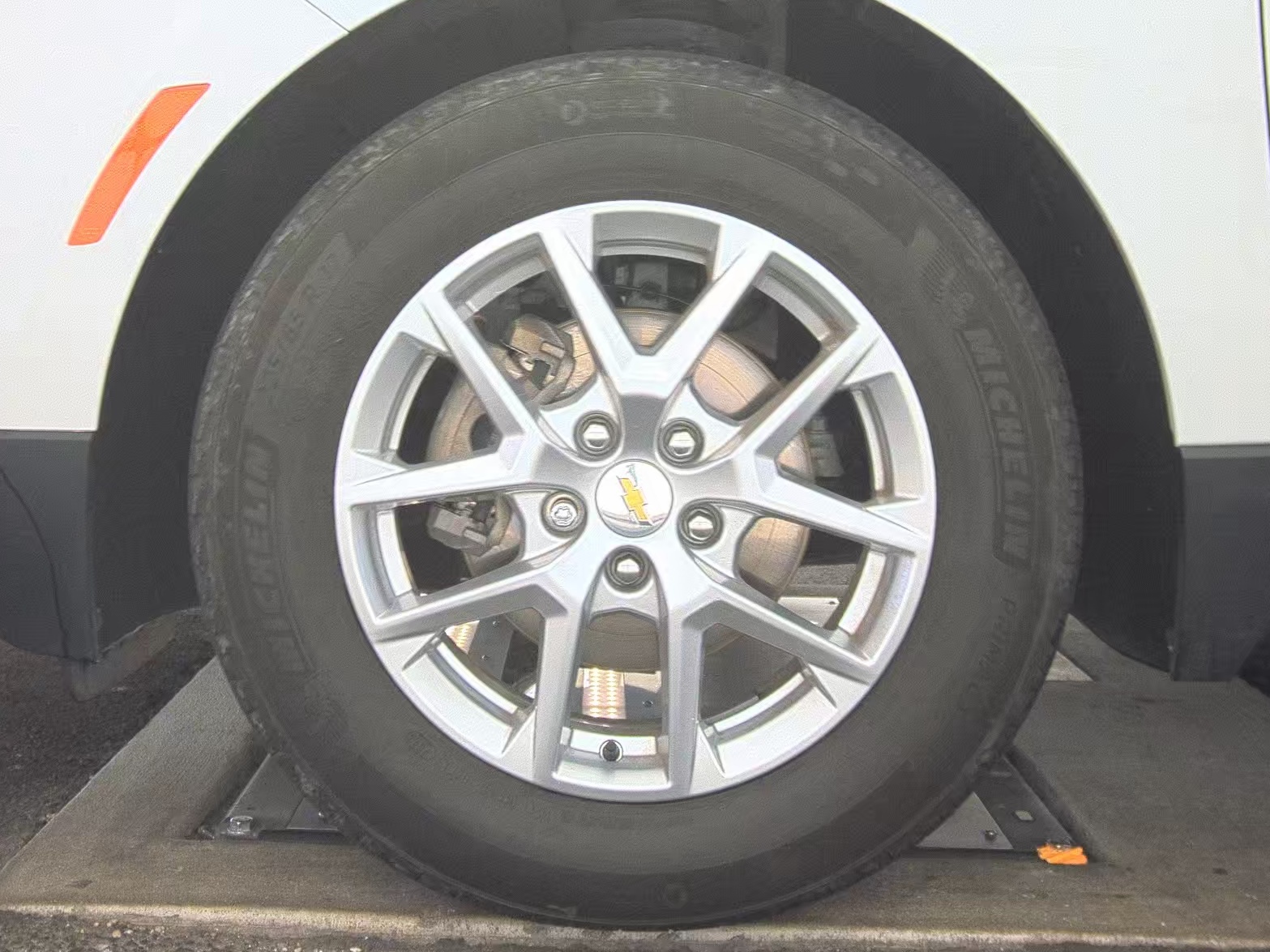 2024 Chevrolet Equinox LT FWD