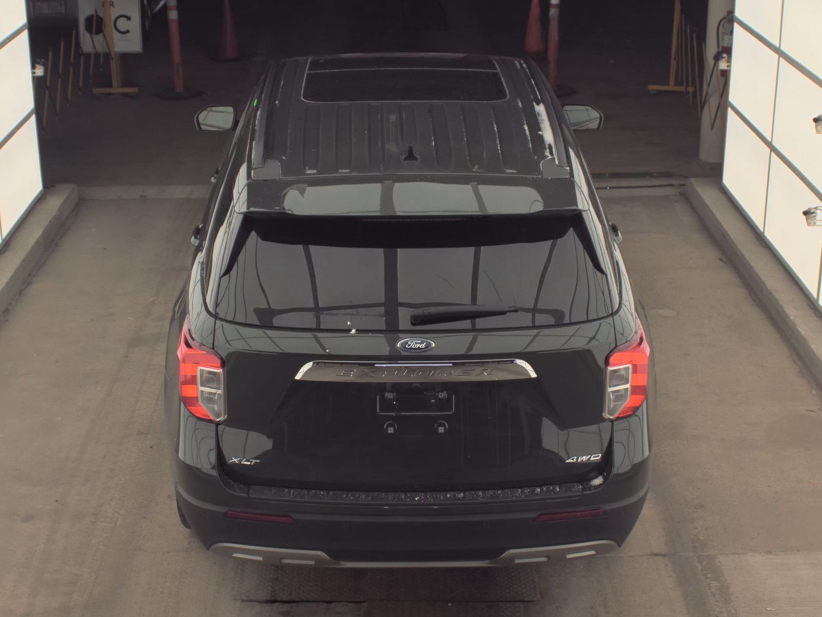 2023 Ford Explorer XLT AWD