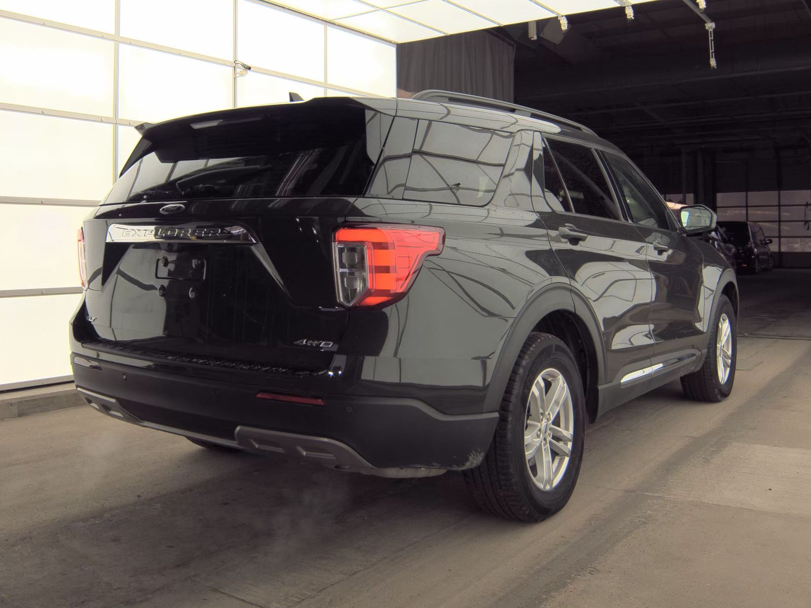 2023 Ford Explorer XLT AWD