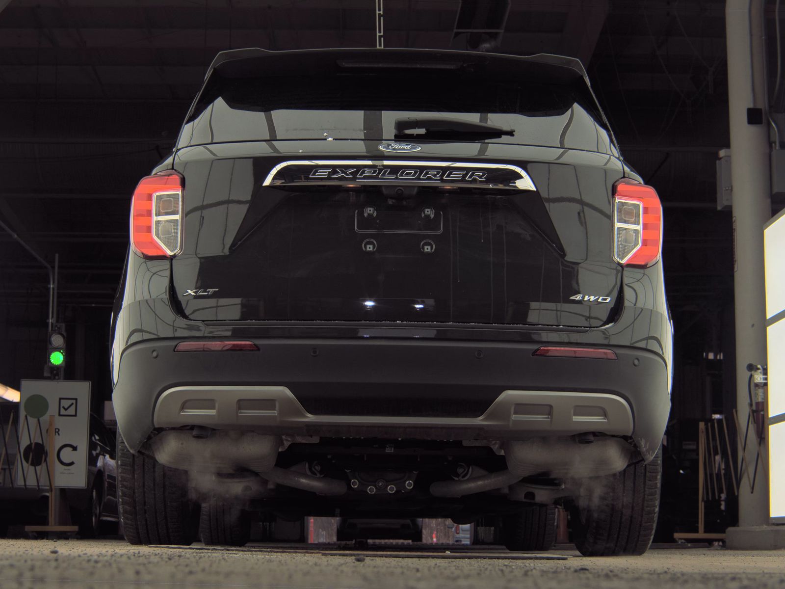 2023 Ford Explorer XLT AWD