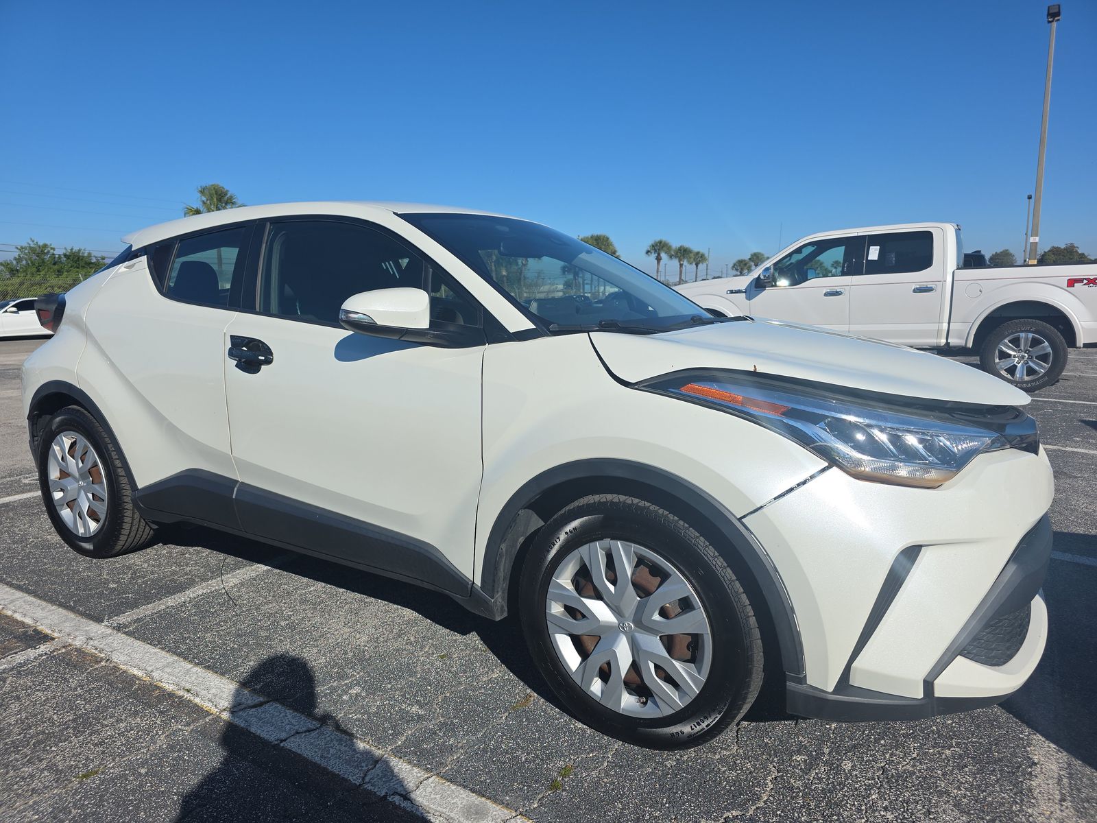 2020 Toyota C-HR LE FWD