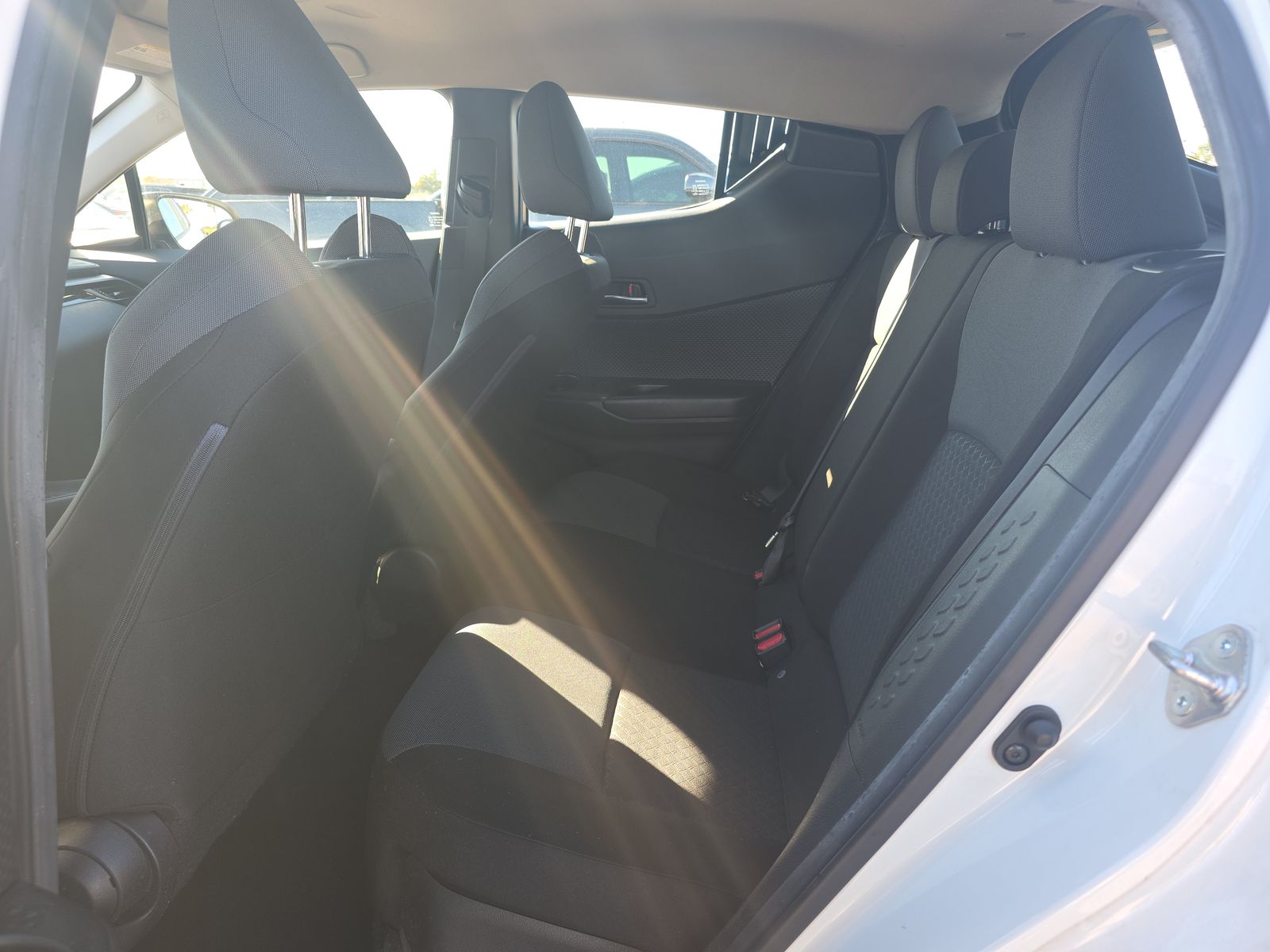 2020 Toyota C-HR LE FWD