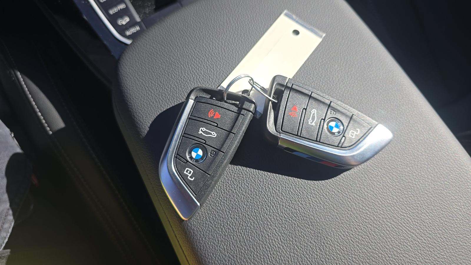 2025 BMW X4 xDrive30i AWD