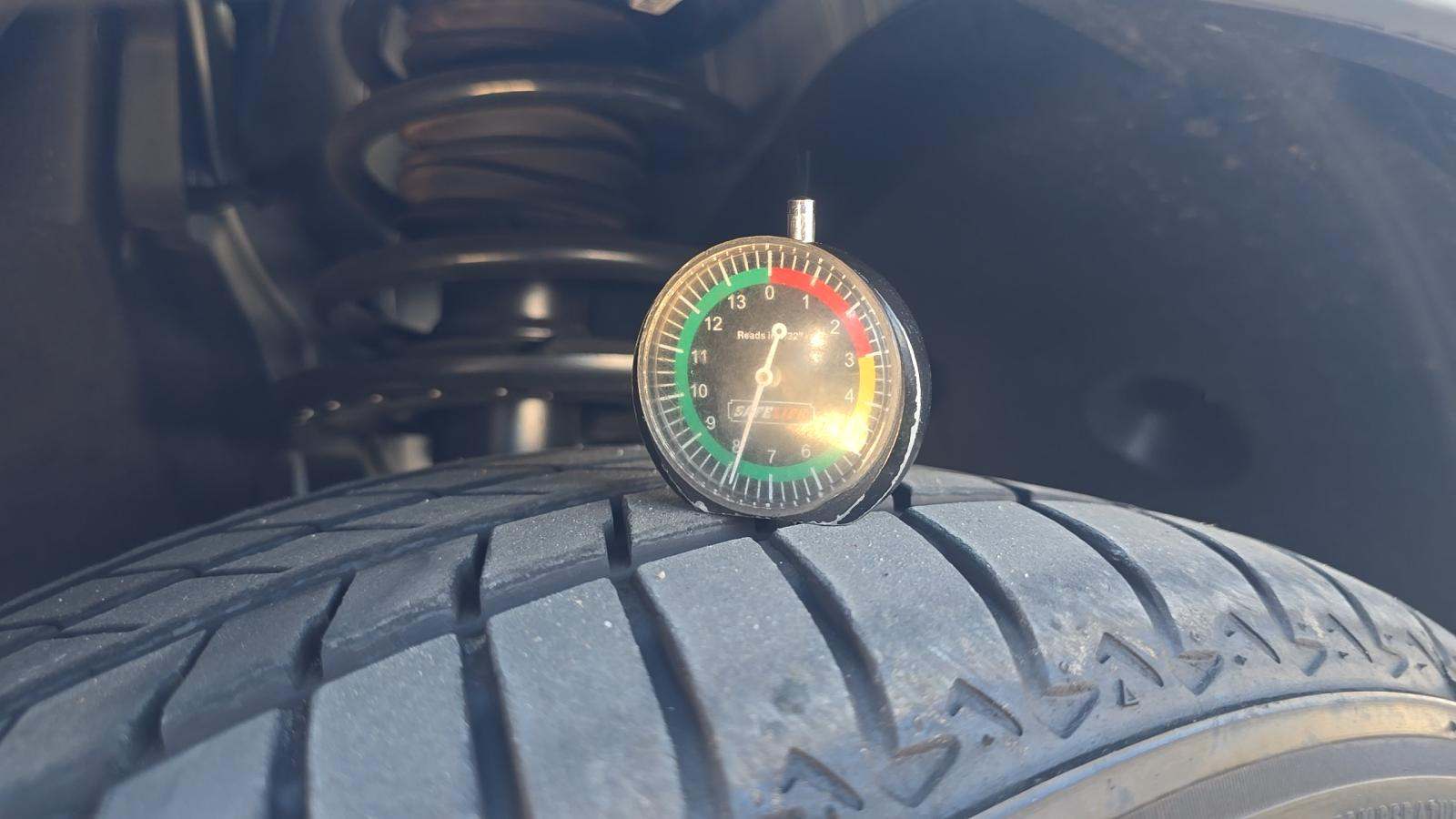 2025 BMW X4 xDrive30i AWD