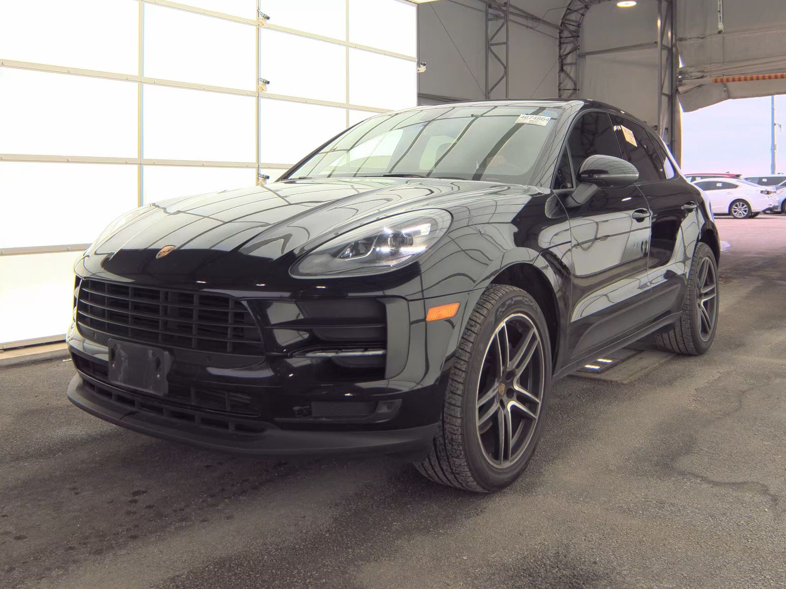 2021 Porsche Macan Base AWD