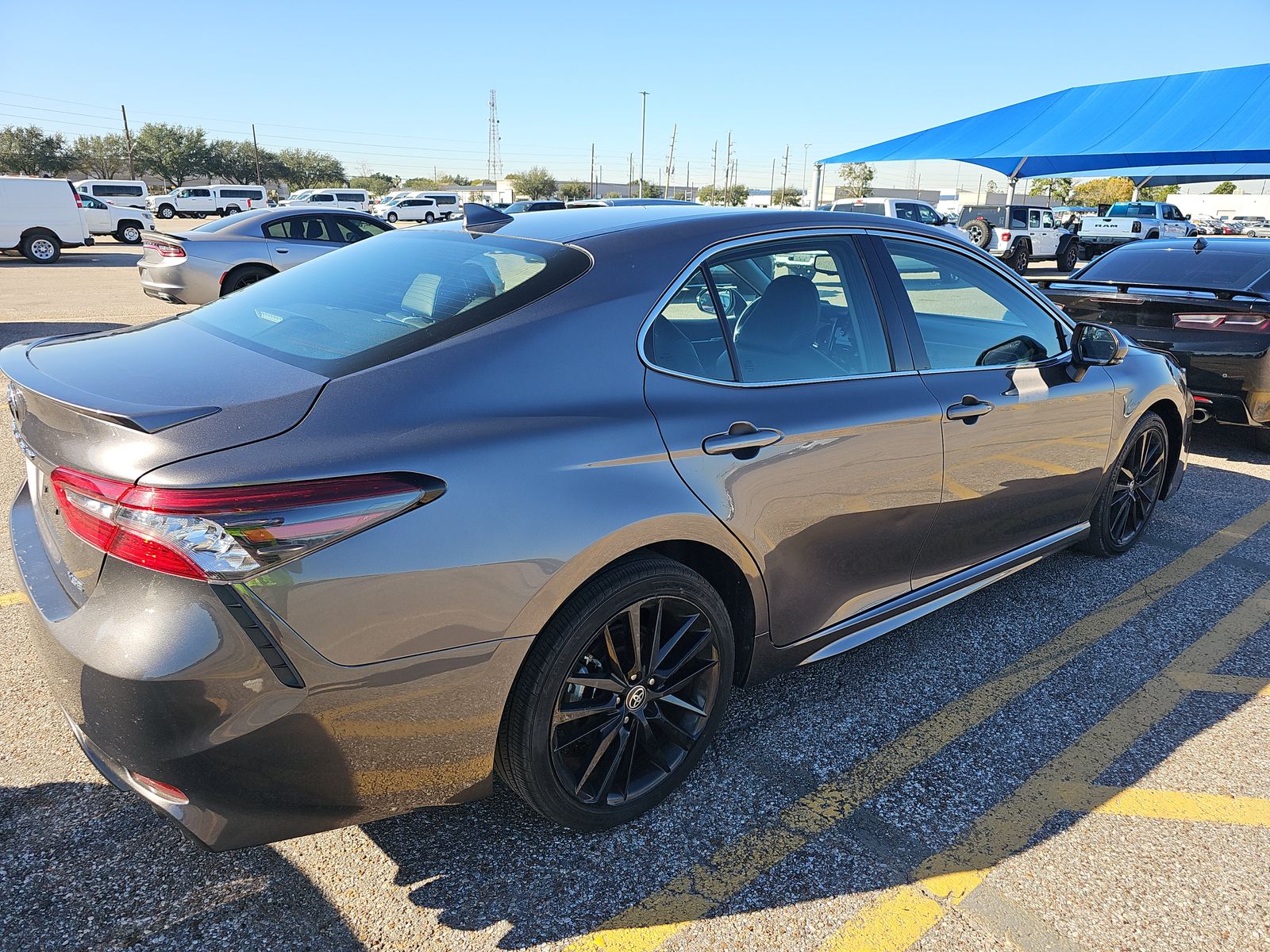 2023 Toyota Camry XSE FWD