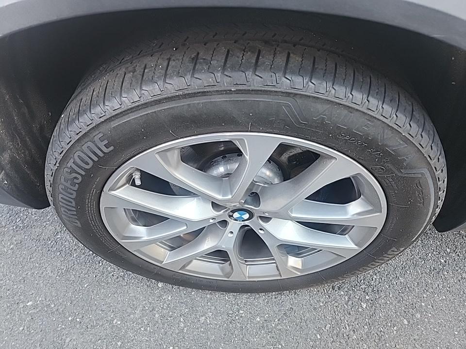 2022 BMW X5 xDrive40i AWD