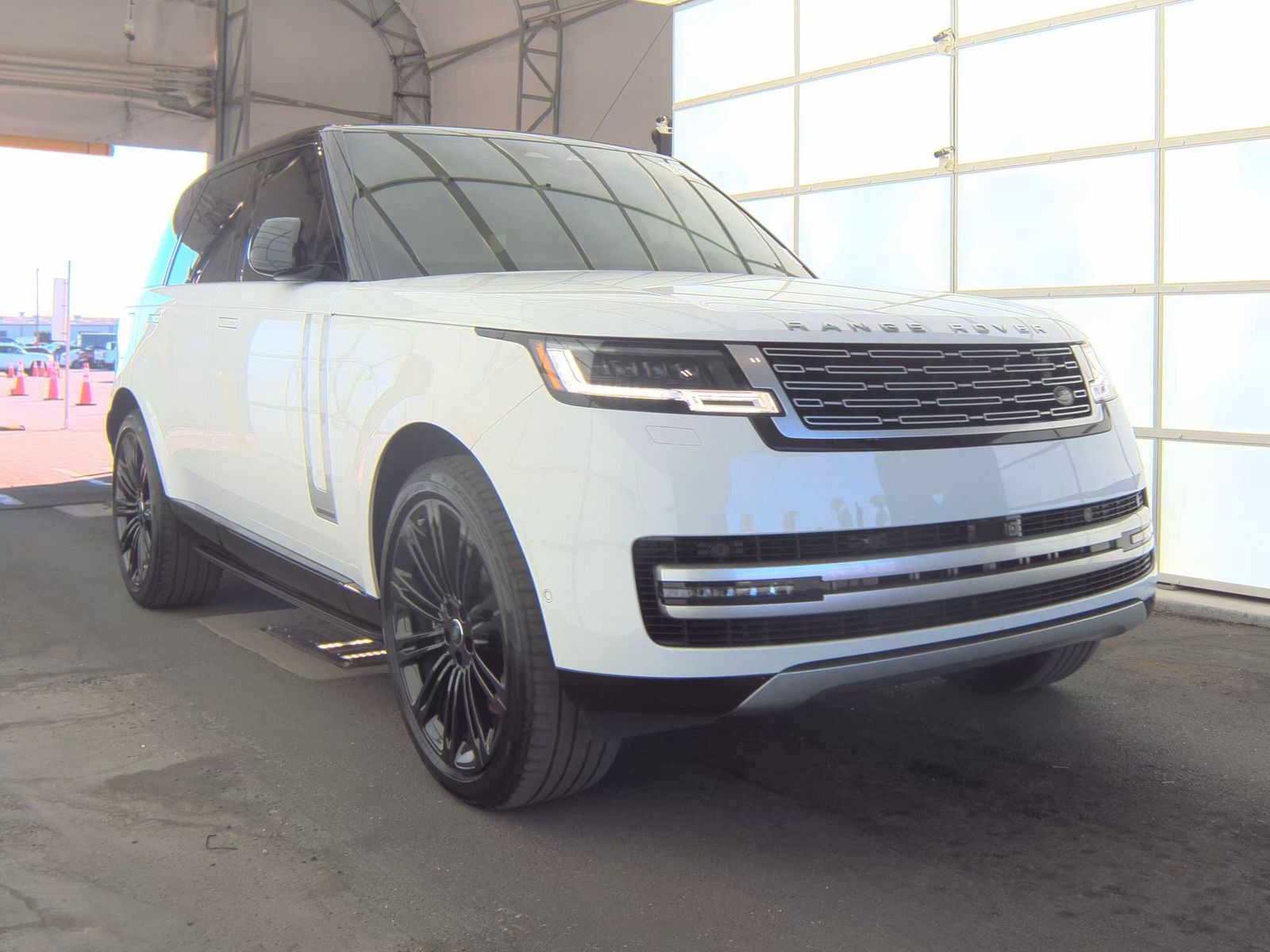 2025 Land Rover Range Rover Autobiography AWD