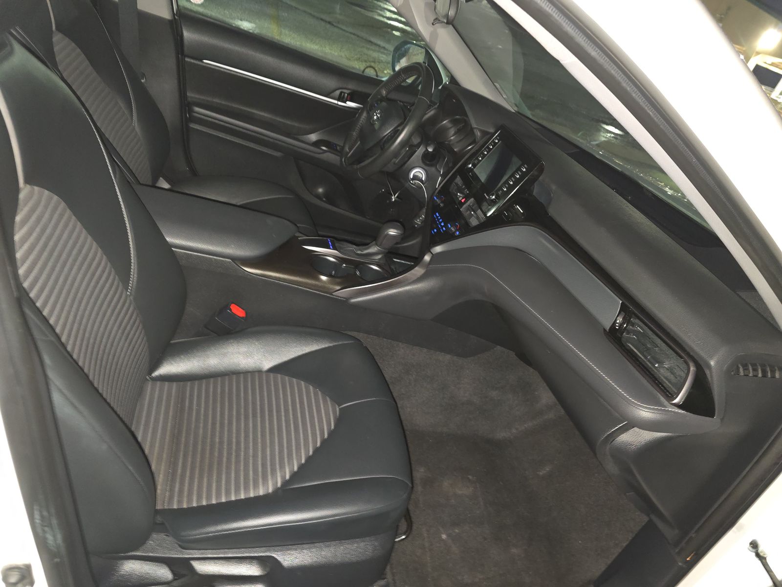 2023 Toyota Camry SE FWD