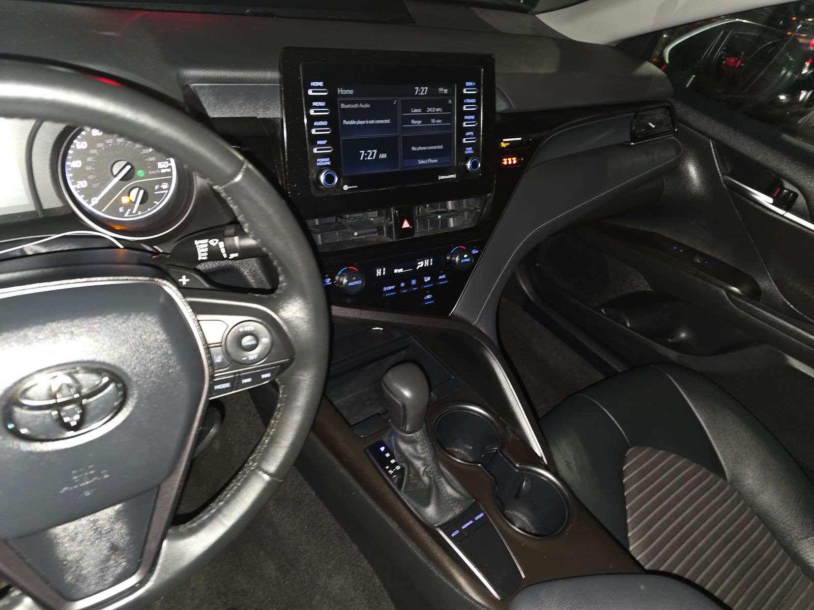 2023 Toyota Camry SE FWD