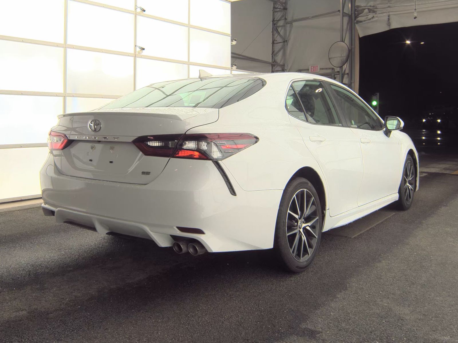 2023 Toyota Camry SE FWD