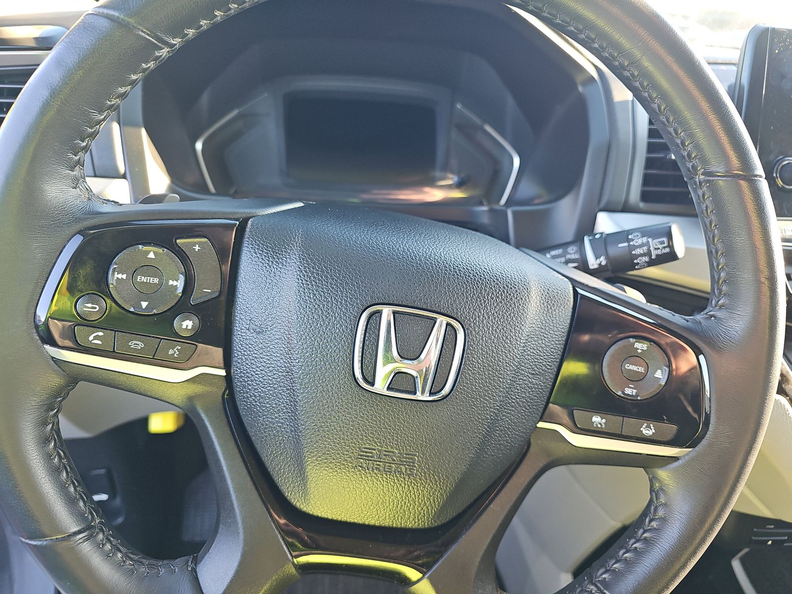 2023 Honda Odyssey Touring FWD