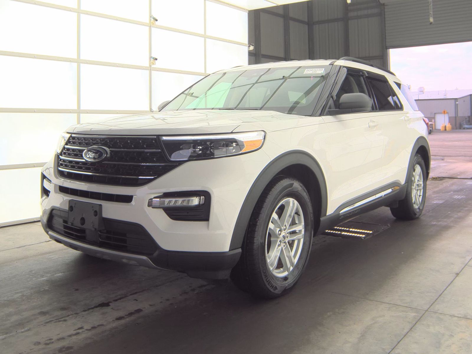 2024 Ford Explorer XLT FWD