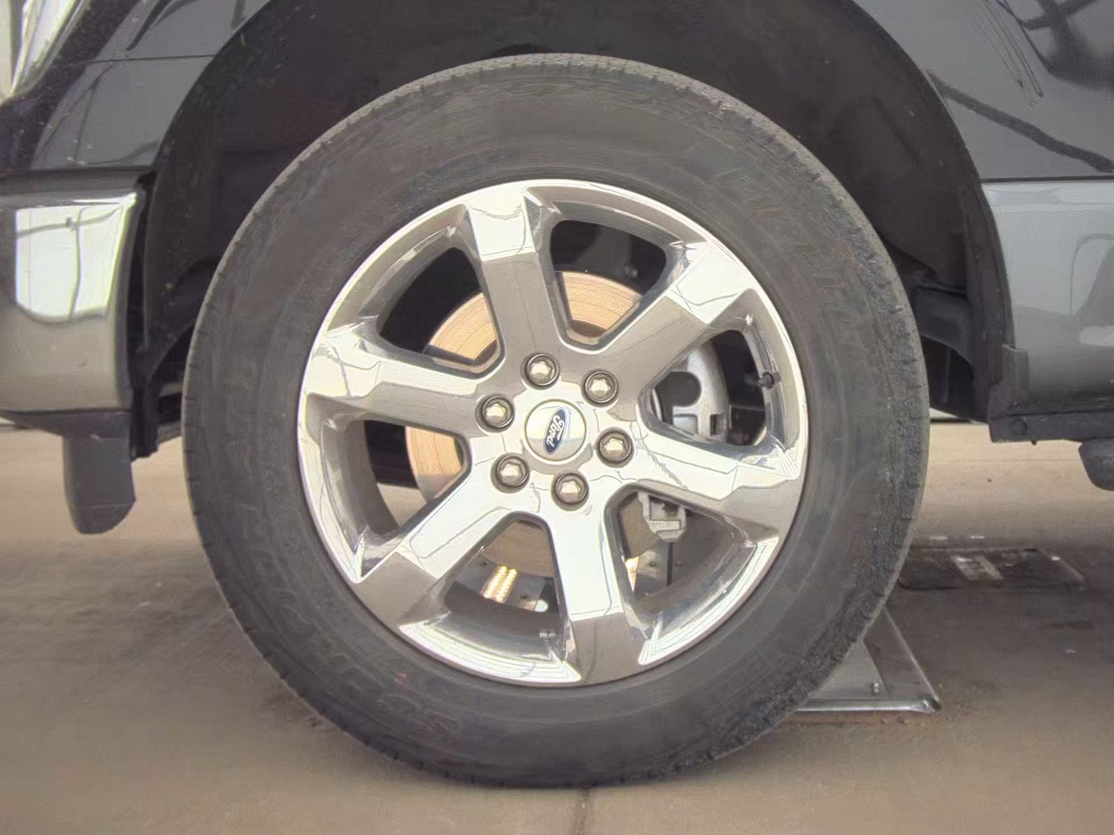 2023 Ford F-150 XLT AWD