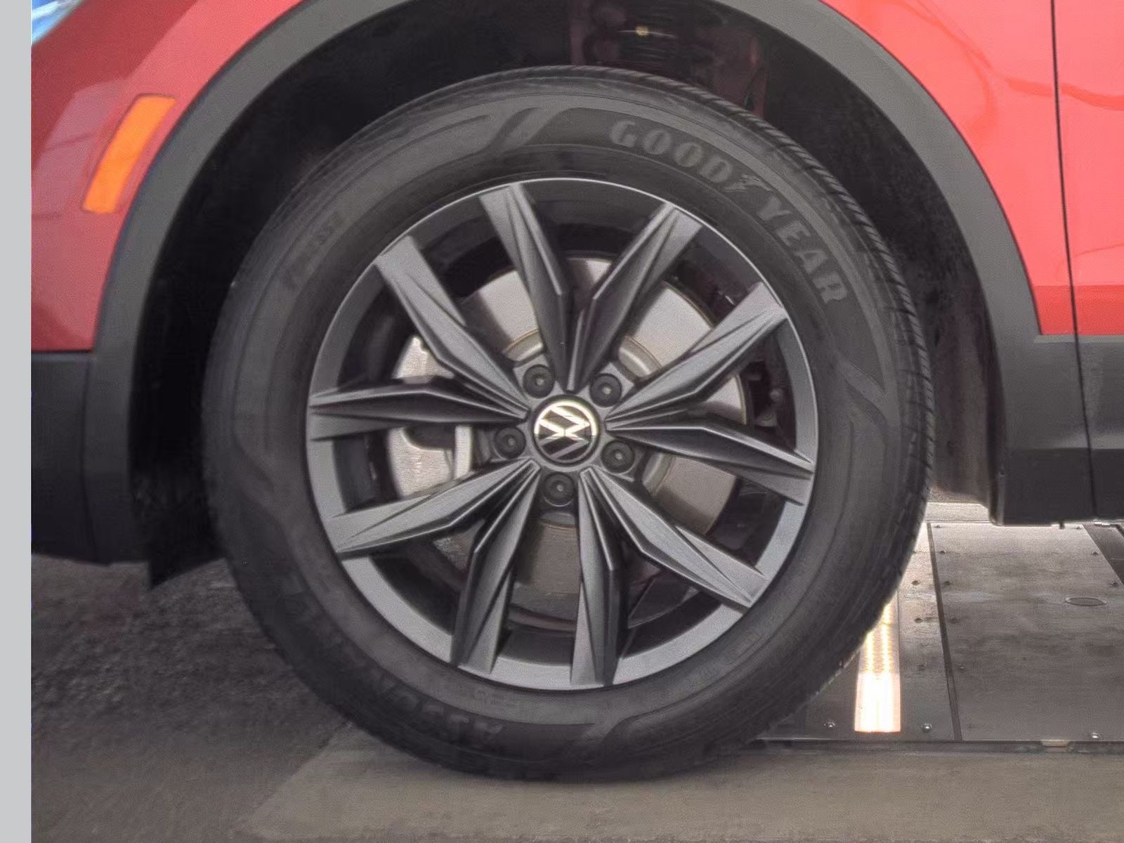 2022 Volkswagen Tiguan 2.0T SE AWD