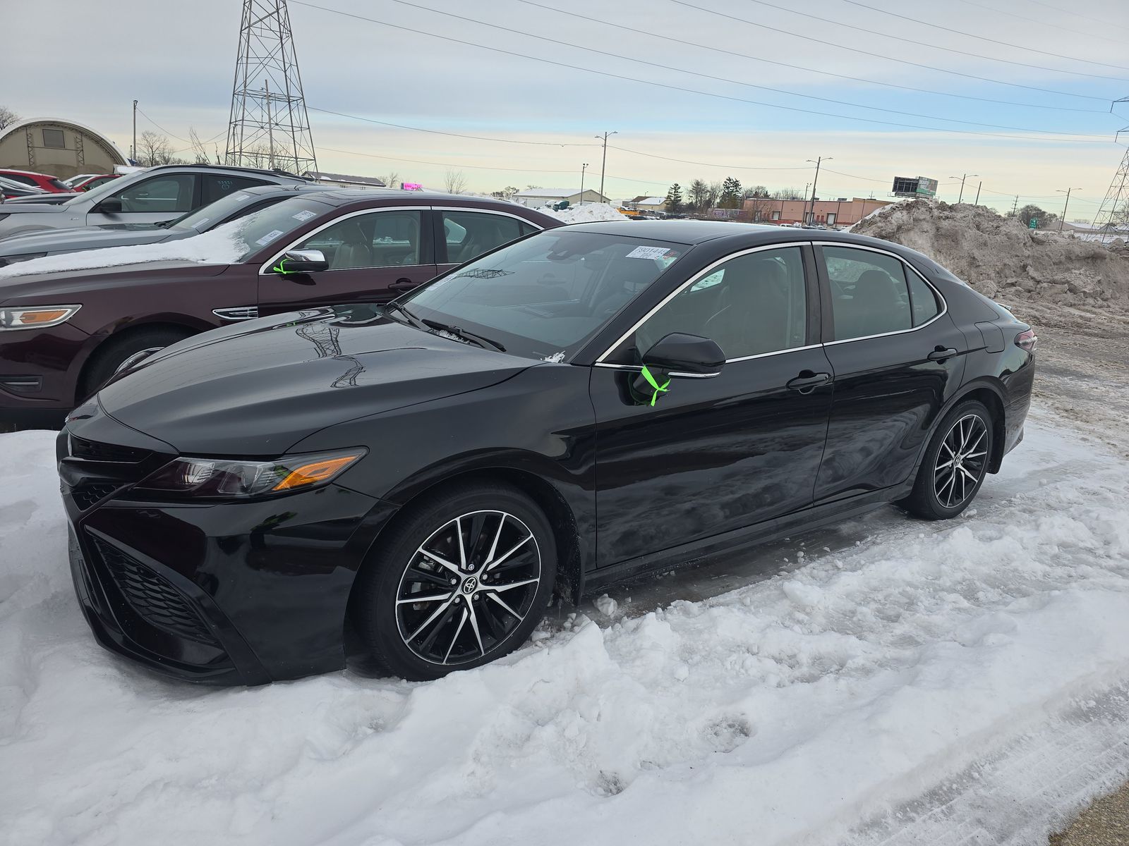 2023 Toyota Camry SE FWD