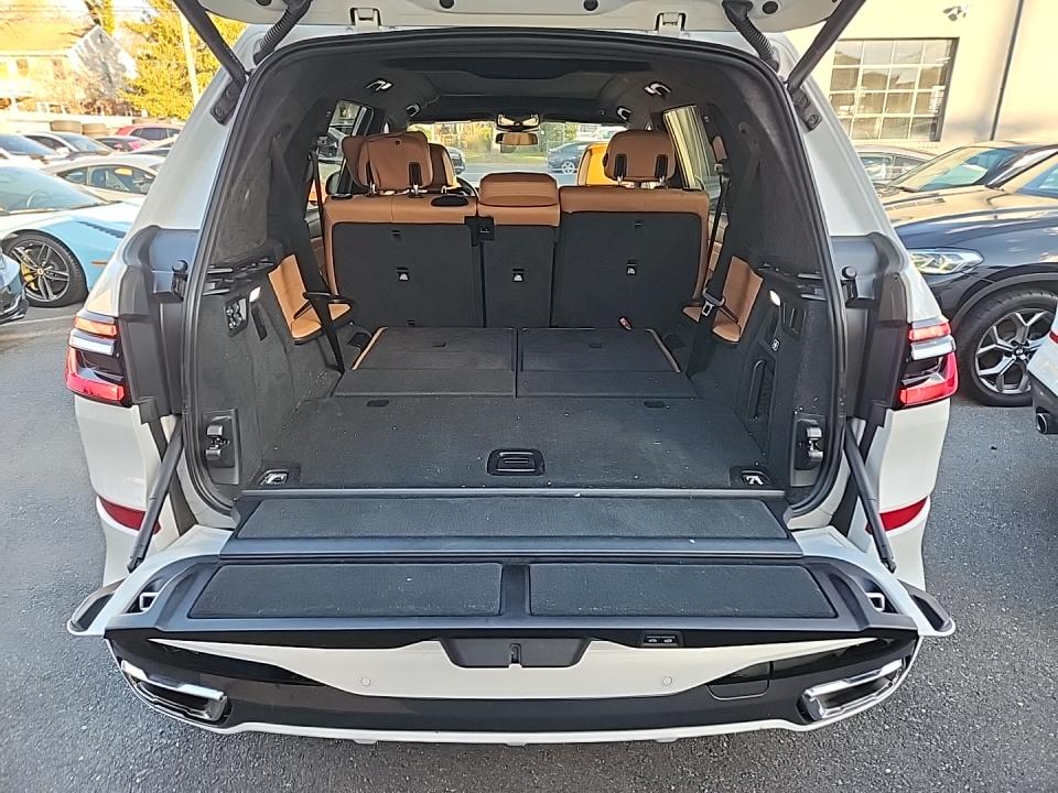 2023 BMW X7 xDrive40i AWD