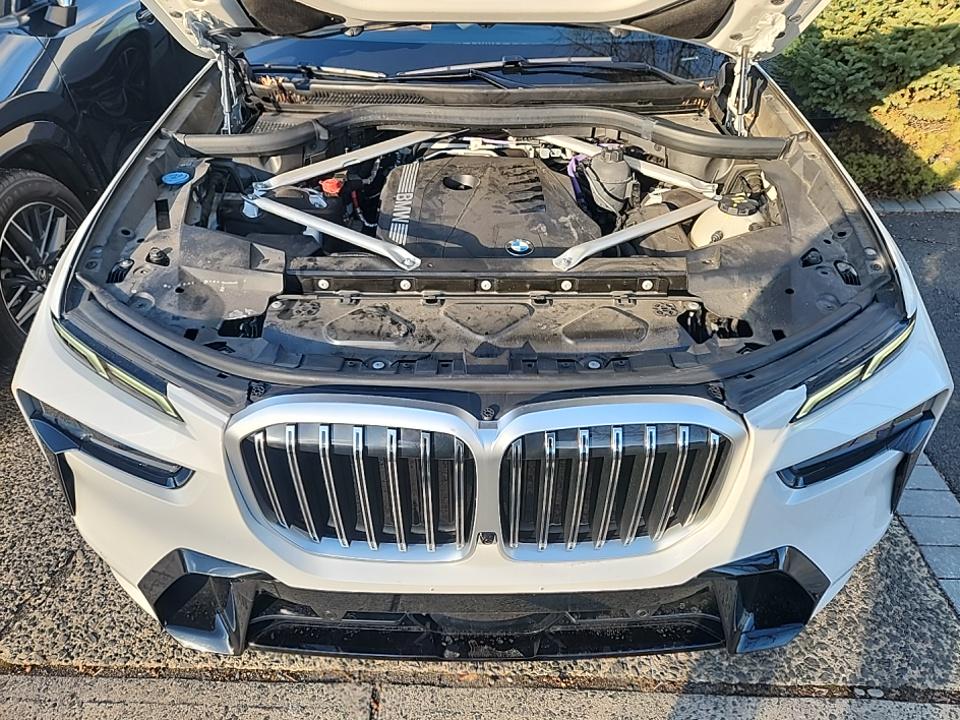 2023 BMW X7 xDrive40i AWD