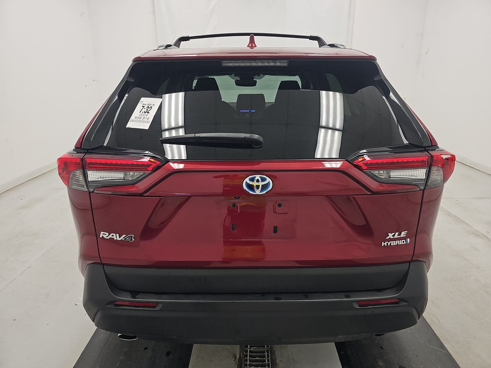 2024 Toyota RAV4 Hybrid XLE AWD