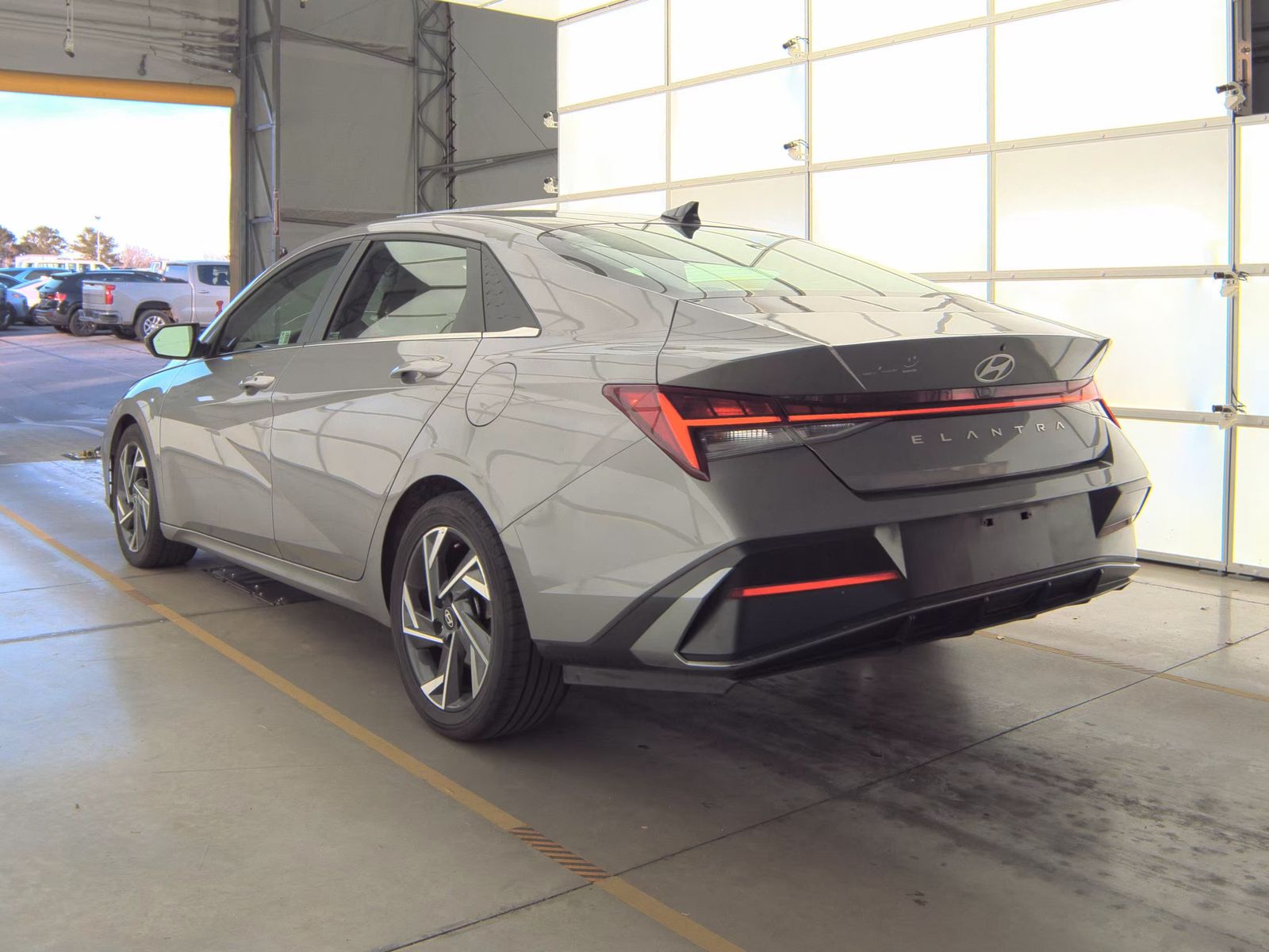 2024 Hyundai Elantra SEL FWD