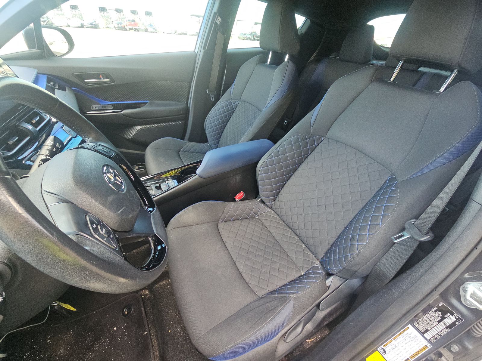 2021 Toyota C-HR XLE FWD