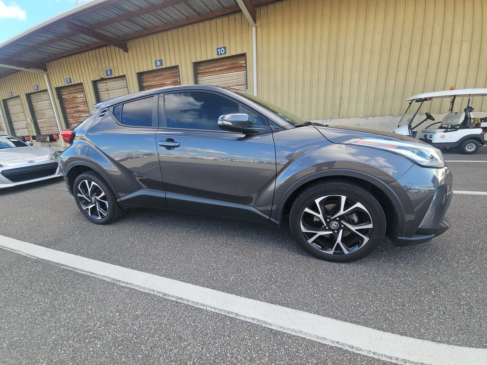 2021 Toyota C-HR XLE FWD