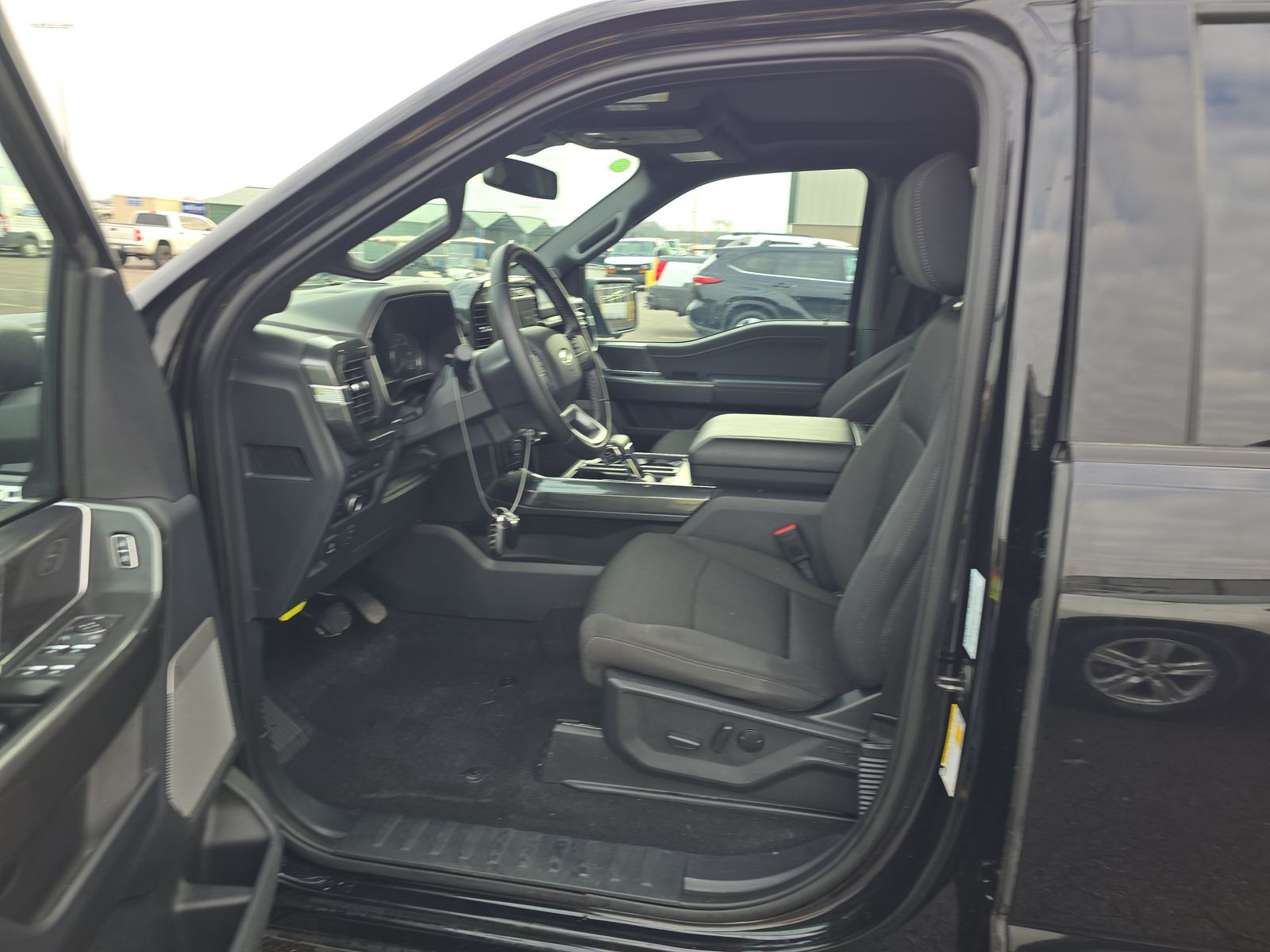 2023 Ford F-150 Hybrid XLT AWD